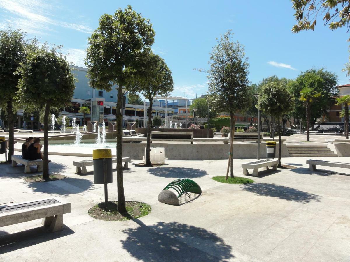 Isola Clara - Appartamenti Bibione Exterior foto
